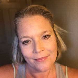 Meet your Posher, Kim